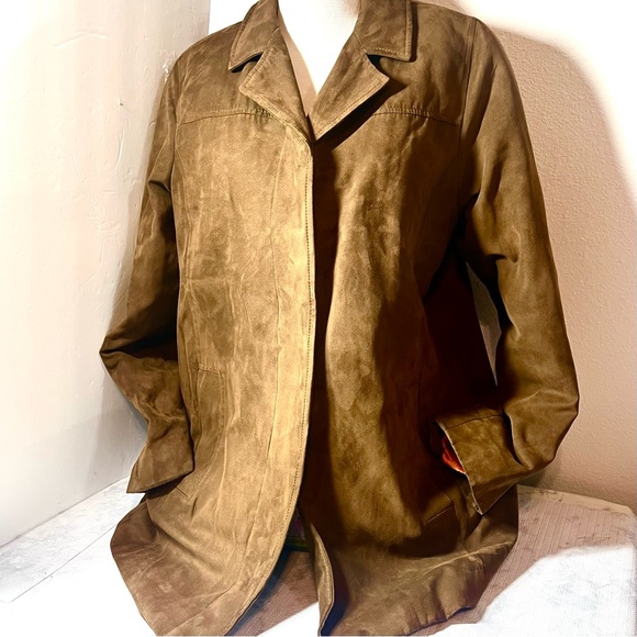 Women's London Fog Suede Jacket- Orange Quilted Lining. Size Medium - Picture 3 of 15